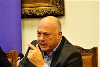 Μπέος για ερώτημα Κωνσταντοπούλου “πως είναι δυνατόν να είμαι Δήμαρχος του Βόλου”: Οφείλει να σέβεται και να αποδέχεται την ετυμηγορία του λαού
