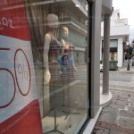 Θερινές εκπτώσεις: Πότε κάνουν «πρεμιέρα» – Ποια Κυριακή θα είναι ανοιχτά τα καταστήματα