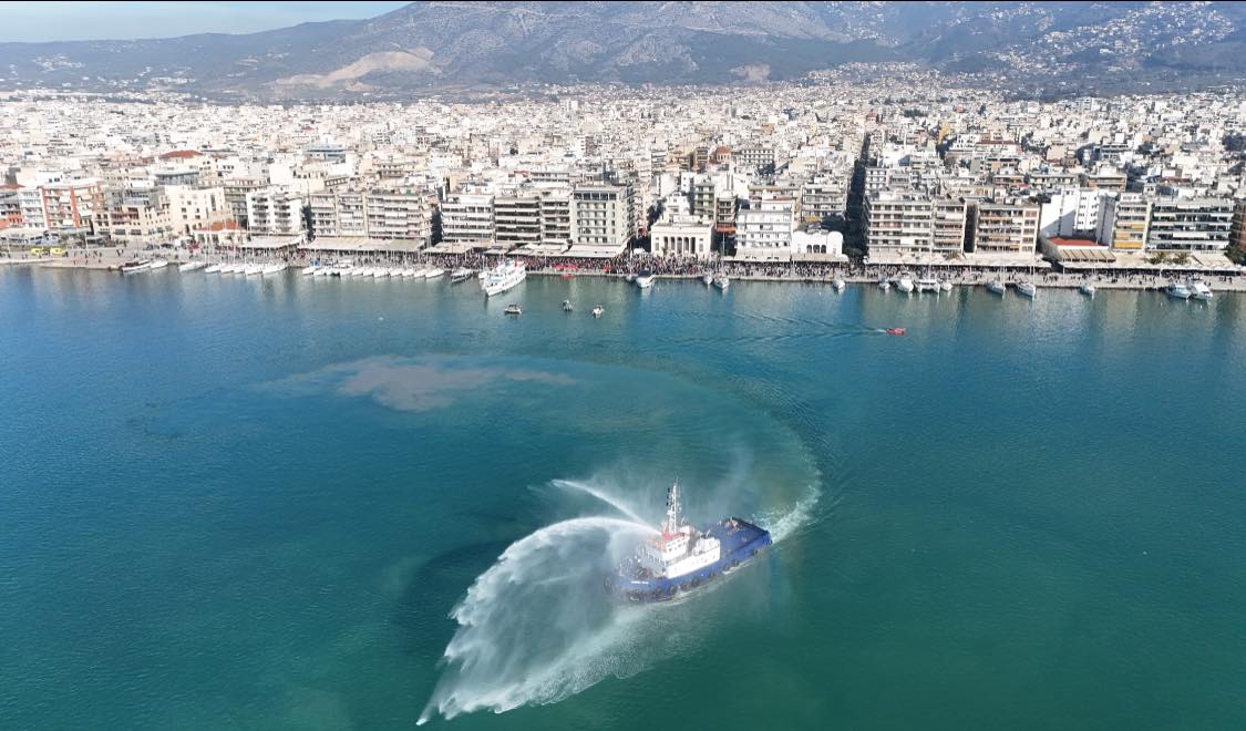 Τα Θεοφάνεια στον Βόλο από ψηλά – εντυπωσιακές εικόνες