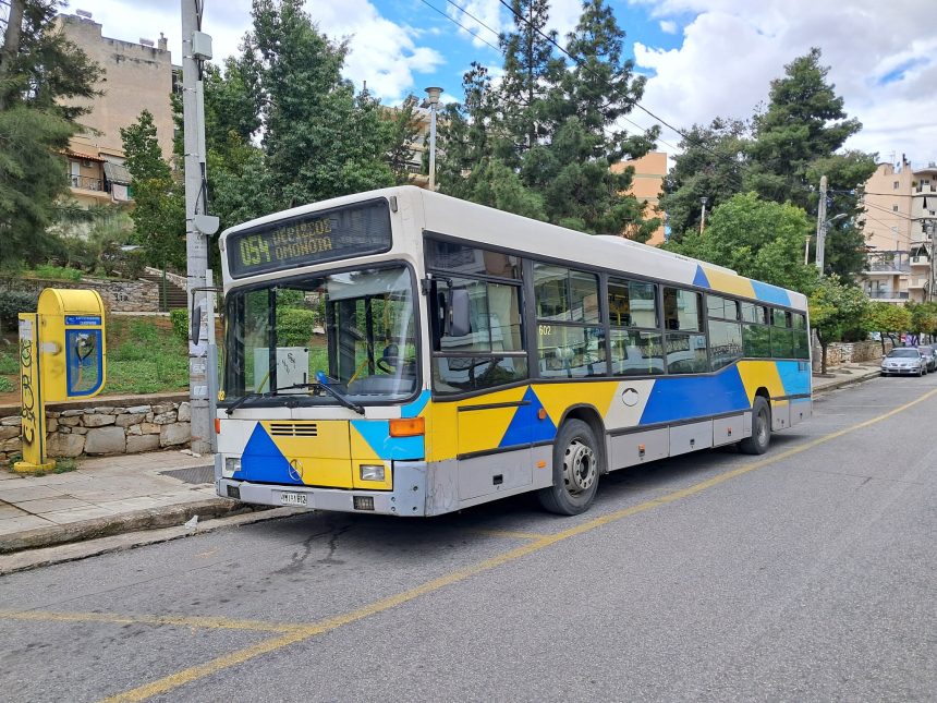 700 oδηγοί αστικών λεωφορείων δήλωναν ασθένεια και δούλευαν σε τουριστικά γραφεία – “Ξεκαθάρισμα” από το υπ. Μεταφορών