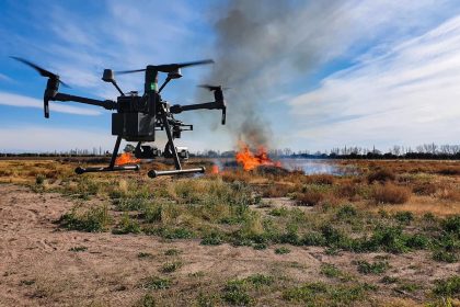 Πέντε drones στη «μάχη» των πυρκαγιών έχουν διατεθεί στη Θεσσαλία