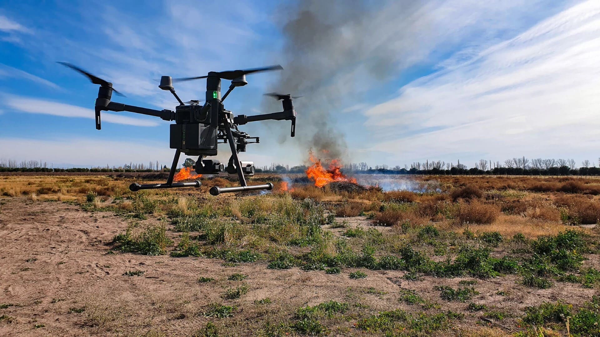 Πέντε drones στη «μάχη» των πυρκαγιών έχουν διατεθεί στη Θεσσαλία
