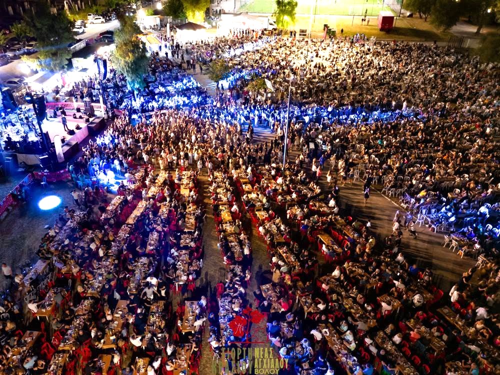 Κιάμος, Πέγκυ Ζίνα, Καψάλης, Κονιτοπούλου στην 64η Γιορτή Κρασιού Νέας Αγχιάλου 13-16 Αυγούστου