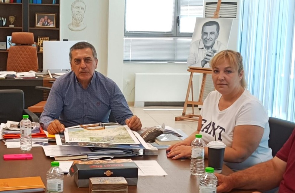 Ξεσκεπάζει Κουρέτα για μέγαρο Πυροσβεστικής στον Βόλο η Ν. Καπούλα (ΤΕΕ): Για ένα τοπογραφικό της Περιφέρειας Θεσσαλίας κόστους 2.000€ χάθηκαν 6 εκατ.