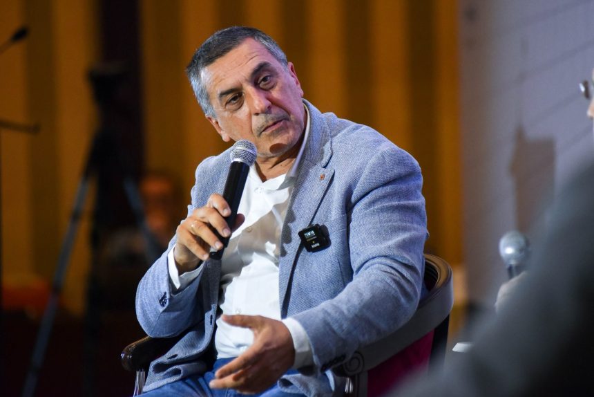 Στον κουβά το σχέδιο Κουρέτα για ανέγερση 1000 νέων κατοικιών στη Θεσσαλία με άτοκο δάνειο 570 εκατ.