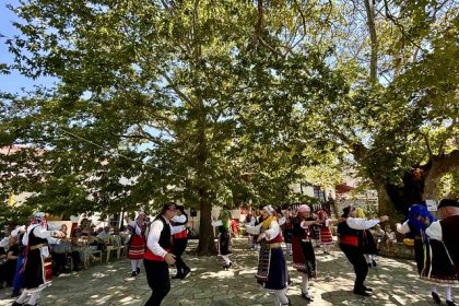 Δημητριάδος Ιγνάτιος: Η πίστη δεν είναι λόγια, αλλά πράξη αγάπης – Το πρώτο «Αντάμωμα στο Χωριό» στις Σταγιάτες Πηλίου