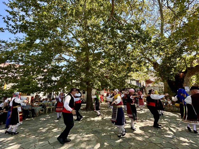 Δημητριάδος Ιγνάτιος: Η πίστη δεν είναι λόγια, αλλά πράξη αγάπης – Το πρώτο «Αντάμωμα στο Χωριό» στις Σταγιάτες Πηλίου