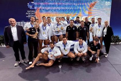 World Cup: Χρυσή η Εθνική Πόλο Ανδρών με τον Βολιώτη τεχνικό Θοδωρή Βλάχο νίκησε 15-14 την Ουγγαρία – Η Ελλάδα στην κορυφή του κόσμου!
