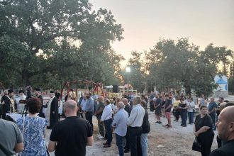 Εγκαινιάστηκε η νέα παιδική χαρά στο δάσος Κουρί Αλμυρού