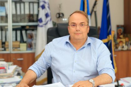 Τοποθέτηση Κωνσταντέλλου στις δηλώσεις Τσίπρα για τον Δήμο Βάρης Βούλας Βουλιαγμένης: Όταν μιλάς για μια πόλη, οφείλεις πρώτα να τη γνωρίζεις