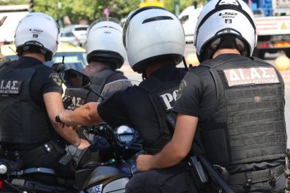 Έκλεψε ποδήλατο από προαύλειο Εκκλησίας στον Βόλο – Συνελήφθη λίγο αργότερα από αστυνομικούς της ΔΙΑΣ