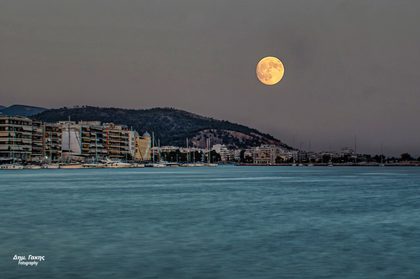 Πανσέληνος στον Βόλο