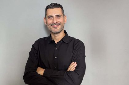 Ο πρώτος κωφός διδάκτορας στις Θεωρητικές Επιστήμες στην Ελλάδα από το Πανεπιστήμιο Θεσσαλίας