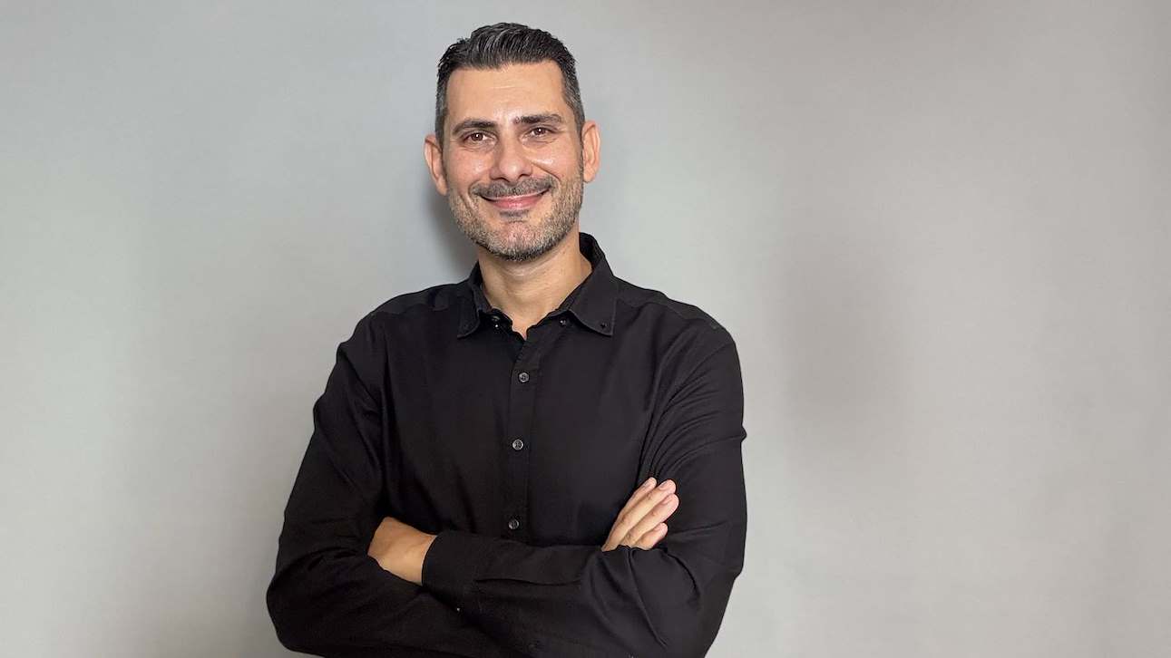 Ο πρώτος κωφός διδάκτορας στις Θεωρητικές Επιστήμες στην Ελλάδα από το Πανεπιστήμιο Θεσσαλίας