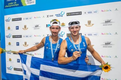 Ασημένιοι Παγκόσμιοι Πρωταθλητές Κ19 στη δίκωπο άνευ οι Βολιώτες Γιώργος Χιώτης και Απόστολος Σταύρος Αλεξίου (ΝΟΒ-ΑΡΓ) pics & vid