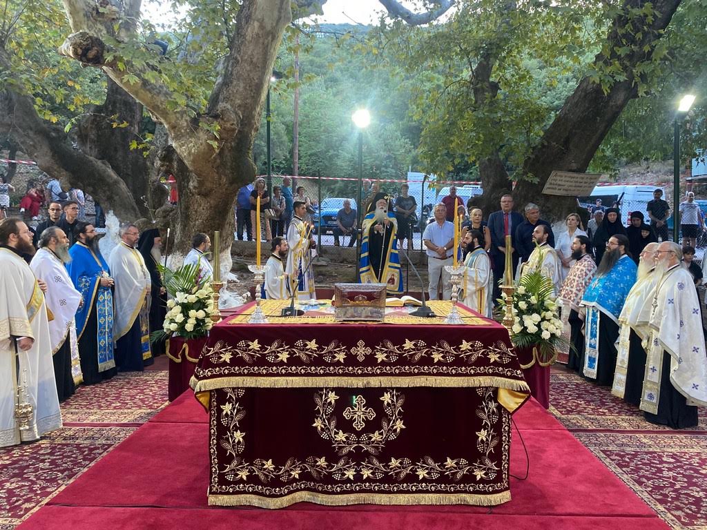 Δημητριάδος Ιγνάτιος: Η οικογένεια και τα παιδιά, είναι η περιουσία μας – Λαμπρή η Πανήγυρις της Παναγίας Ξενιάς παρουσία και του Δ. Νατσιού (ΝΙΚΗ)
