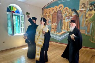 Αγιασμός των πρώτων ανακαινισμένων κελιών της Ιεράς Μονής Παναγίας Κάτω Ξενιάς – Στο επίκεντρο του θρησκευτικού τουρισμού το ιστορικό μοναστήρι (εικόνες)