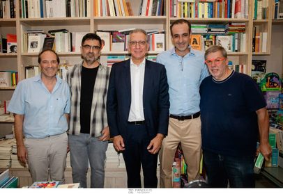 Bookmarkers: Η νέα πρωτοβουλία Δημητριάδη που βάζει το βιβλίο στη ζωή μας
