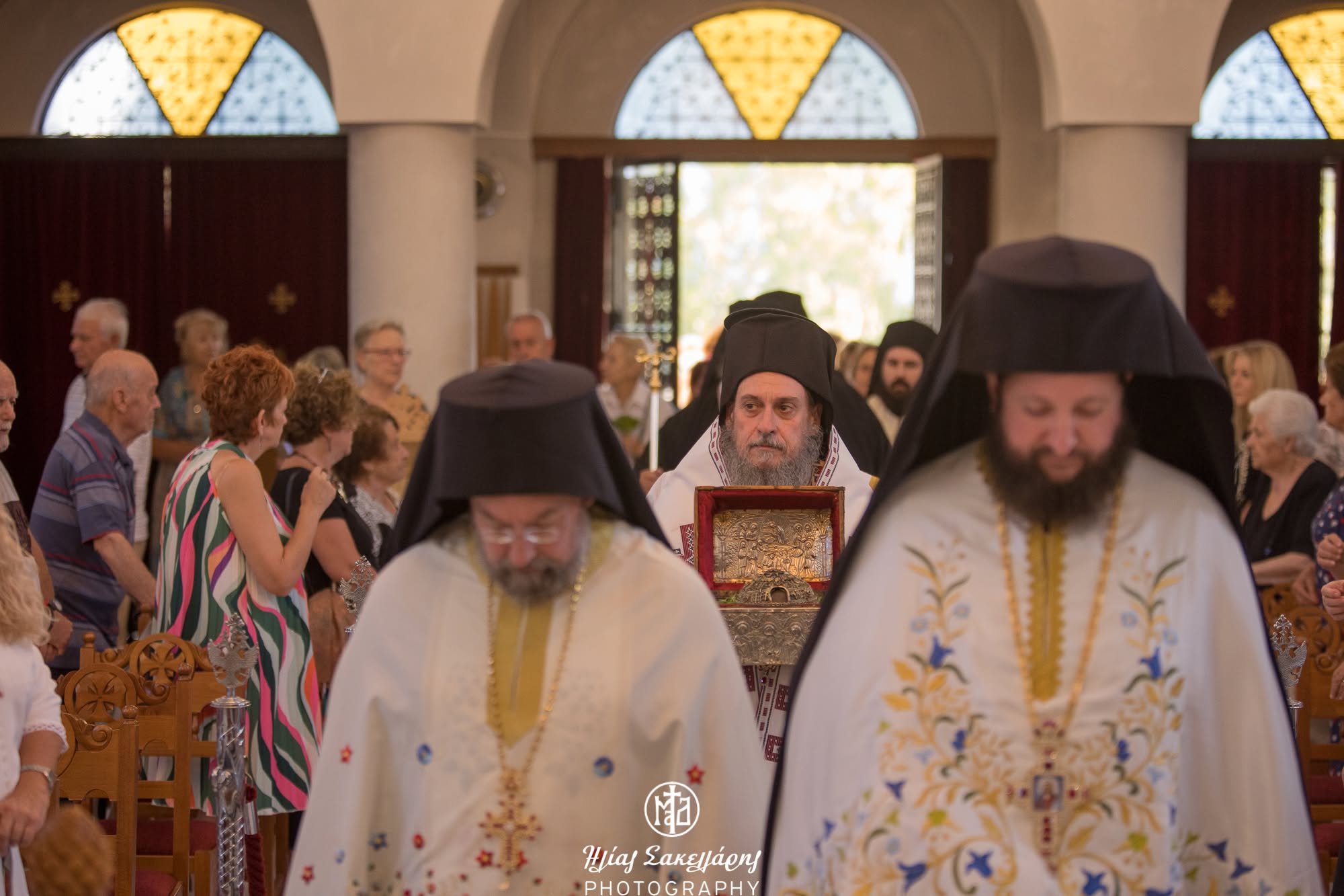 Ο Βόλος υποδέχθηκε την κάρα του Αγίου Παρθενίου – προστάτου των καρκινοπαθών στον Ιερό Ναό Κοιμήσεως της Θεοτόκου Ν. Παγασών (εικόνες)