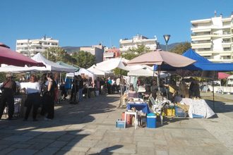 Χειροποίητες δημιουργίες με αγάπη και βιολογικά προϊόντα με φροντίδα στην Οικογιορτή Βόλου, δίπλα στον Άγ. Κωνσταντίνο (εικόνες)
